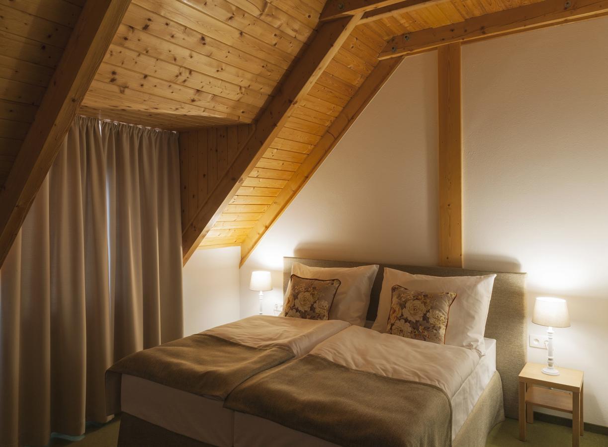 Malvazia Hotel Prievaly Екстериор снимка