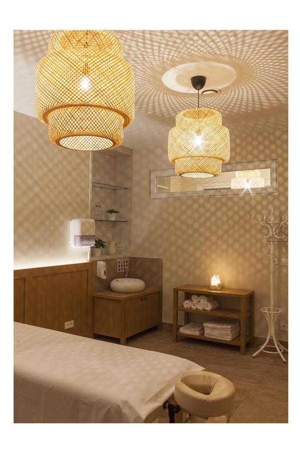 Malvazia Hotel Prievaly Екстериор снимка