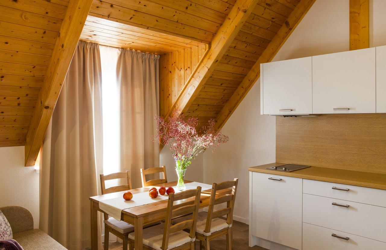 Malvazia Hotel Prievaly Екстериор снимка